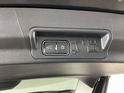 New 2026 Ford Explorer Active AWD/4WD image 30