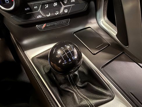 Used 2014 Chevrolet Corvette Stingray Convertible image 73