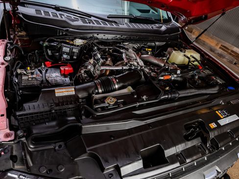 Used 2024 Ford F250 Lariat w/ Lariat Ultimate Package AWD/4WD image 40