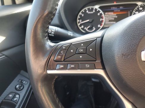 Used 2021 Nissan Sentra SV image 24