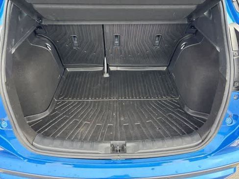 Used 2024 Nissan Kicks S image 25