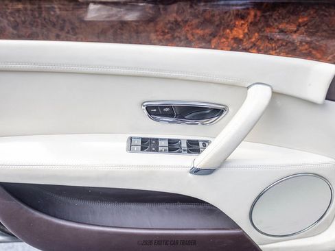 Used 2014 Bentley Flying Spur W12 AWD/4WD image 31