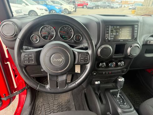 Used 2017 Jeep Wrangler Sport image 18