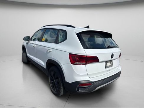 Used 2022 Volkswagen Taos S AWD/4WD image 11