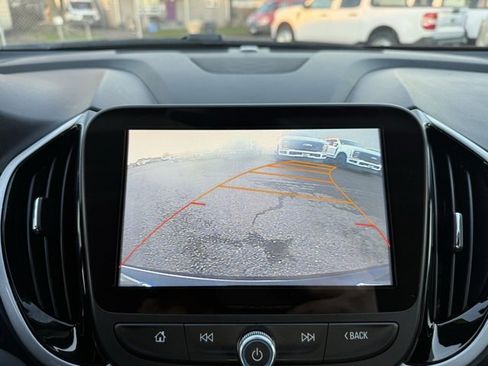 Used 2017 Chevrolet Volt LT image 4