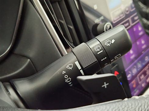 Used 2020 Subaru Outback Limited image 27