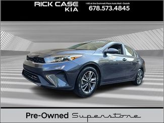 Used 2023 Kia Forte LXS image 1