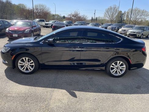Used 2016 Chrysler 200 Limited Platinum FWD image 5