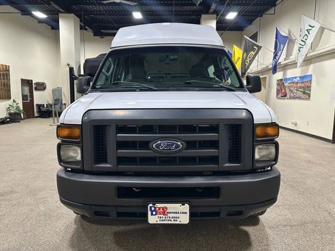 Used 2013 Ford E-150 and Econoline 150 w/ PWR Group image 3