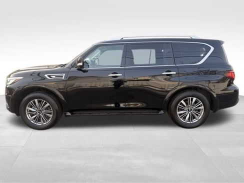 Used 2022 INFINITI QX80 Luxe w/ Cargo Package image 10