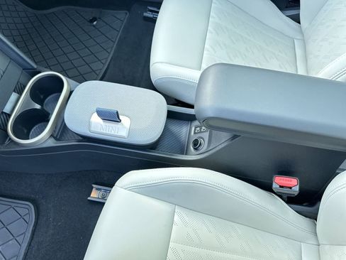 Used 2025 MINI Cooper S image 19