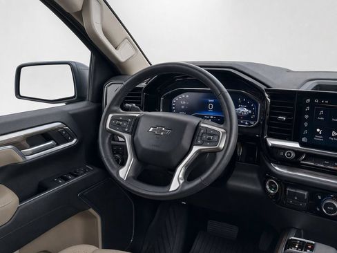 Used 2023 Chevrolet Silverado 1500 RST AWD/4WD image 30