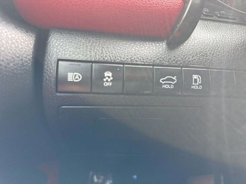 Used 2022 Toyota Camry XSE image 25