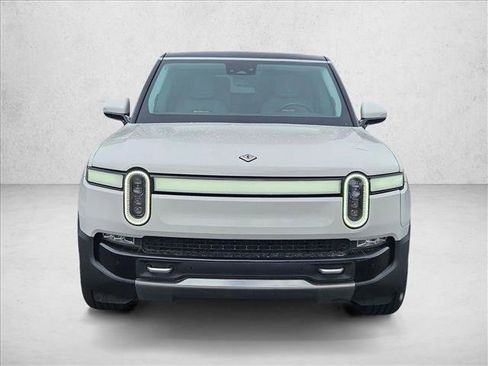 Used 2023 Rivian R1S Adventure AWD/4WD image 2
