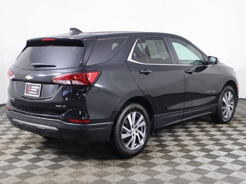 Used 2022 Chevrolet Equinox LT image 11