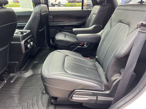Used 2019 Ford Expedition Limited w/ Equipment Group 301A image 11