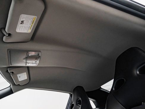 Used 2009 Nissan GT-R Premium image 45