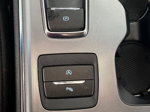 Used 2024 Ford Edge Titanium AWD/4WD image 46