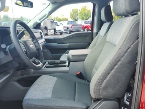 New 2026 Ford F250 XLT w/ XLT Premium Package image 38