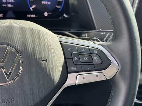 Used 2025 Volkswagen Atlas Peak Edition SE image 22