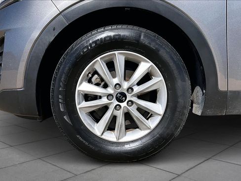 Used 2019 Kia Sorento FWD w/ LX Convenience Package image 12