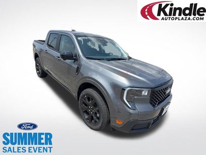 New 2026 Ford Maverick Lariat w/ Black Appearance Package