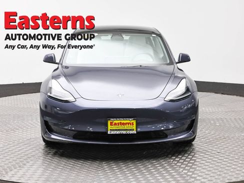 Used 2023 Tesla Model 3 Standard Range RWD image 2