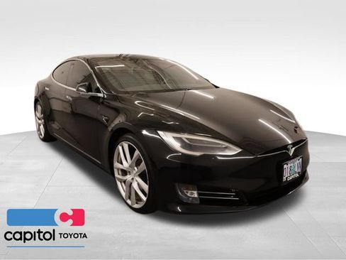 Used 2017 Tesla Model S 75D AWD/4WD image 1