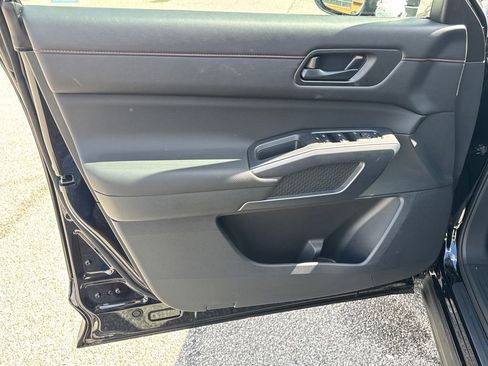 New 2026 Nissan Pathfinder Rock Creek w/ Rock Creek Premium Package image 11