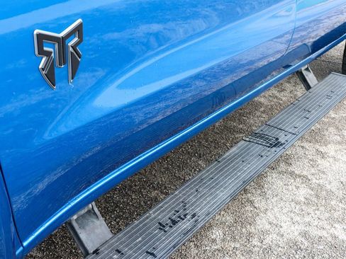 Used 2022 Chevrolet Silverado 1500 RST AWD/4WD image 9