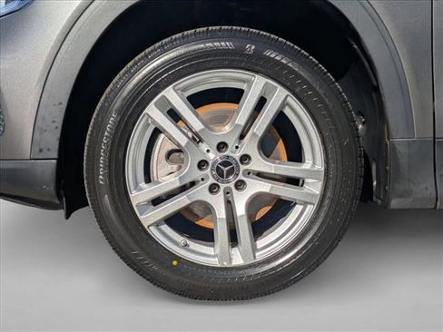 Used 2022 Mercedes-Benz GLB 250 image 22