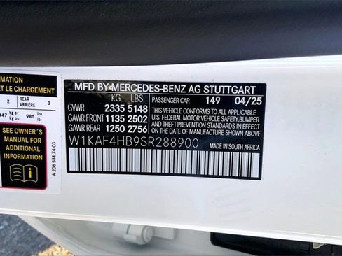 Used 2025 Mercedes-Benz C 300 4MATIC Sedan image 30