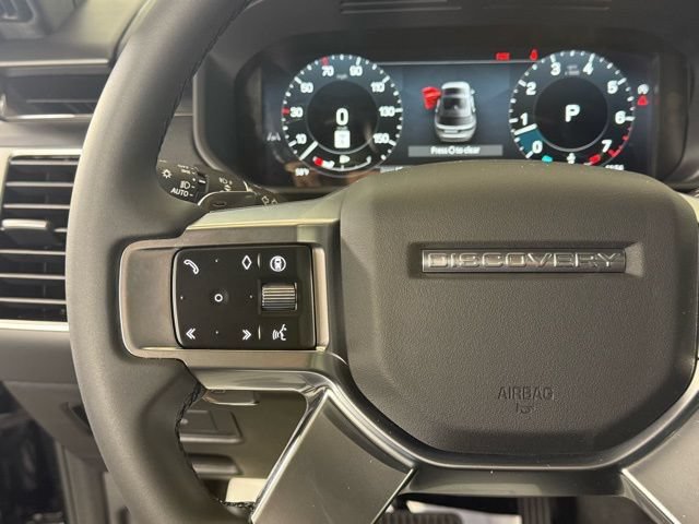 Used 2026 Land Rover Discovery S AWD/4WD image 43