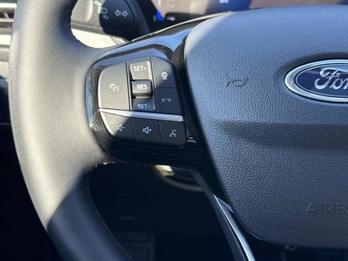 Used 2024 Ford Escape Active w/ Tech Pack #1 image 9