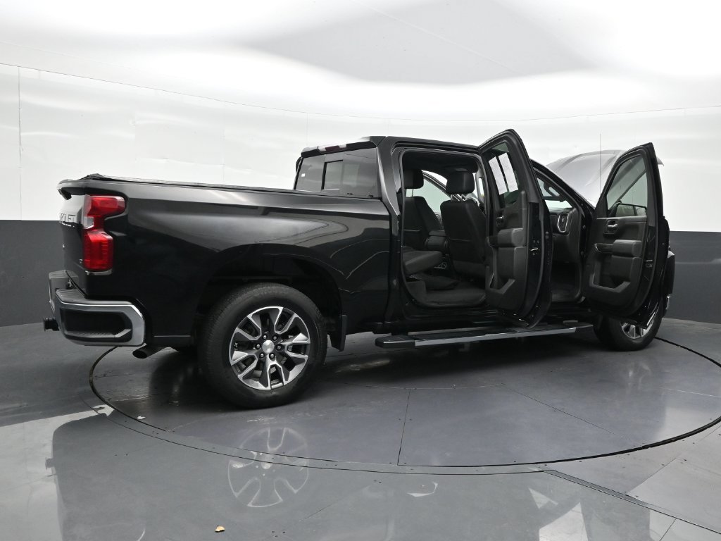 Used 2022 Chevrolet Silverado 1500 LT w/ Leather Package RWD image 26