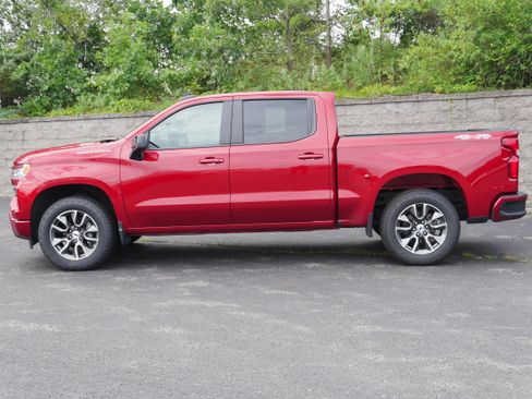 Certified 2025 Chevrolet Silverado 1500 RST w/ Convenience Package II AWD/4WD image 3