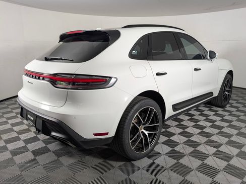 Certified 2023 Porsche Macan AWD/4WD image 7