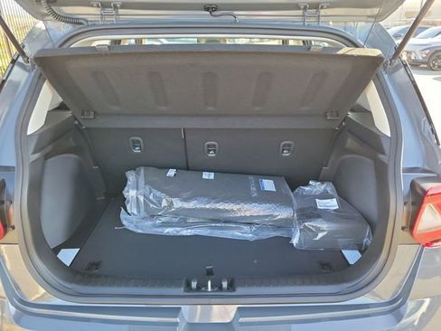 New 2026 Hyundai Venue SEL image 22