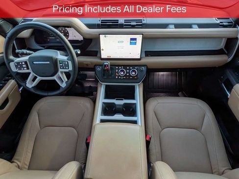 Used 2025 Land Rover Defender 110 X-Dynamic SE AWD/4WD image 15