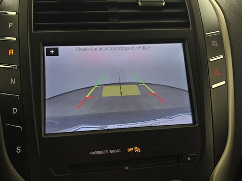 Used 2019 Lincoln MKC Reserve w/ MKC Climate Package image 26