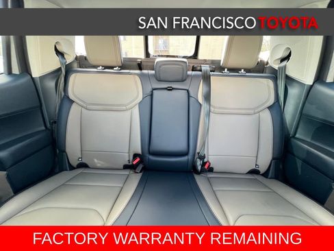 Used 2025 Ford Maverick Lariat image 14