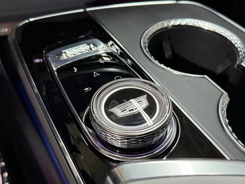 New 2026 Cadillac Lyriq Sport AWD/4WD image 32