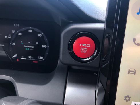 New 2026 Toyota Tacoma TRD Off-Road AWD/4WD image 16