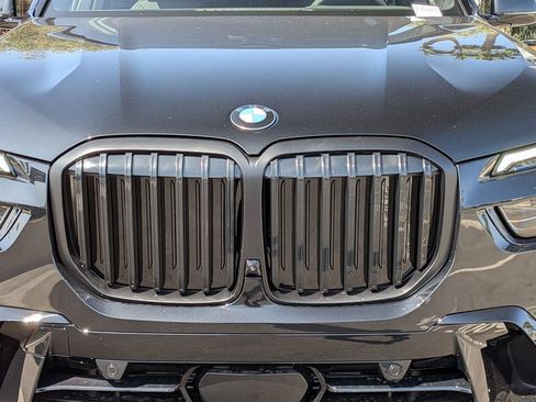 New 2026 BMW X7 xDrive40i w/ M Sport Package AWD/4WD image 38