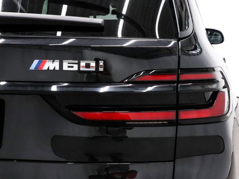 Used 2026 BMW X7 M60i image 49