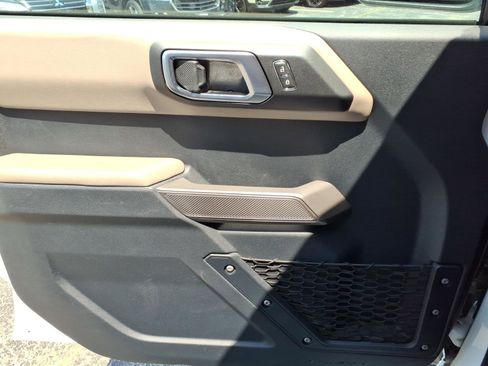 Used 2022 Ford Bronco Wildtrak AWD/4WD image 24