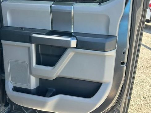 Used 2019 Ford F150 XLT w/ Equipment Group 302A Luxury image 12