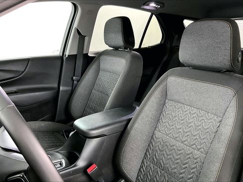 Used 2024 Chevrolet Equinox LT w/ LPO, Floor Liner Package image 21