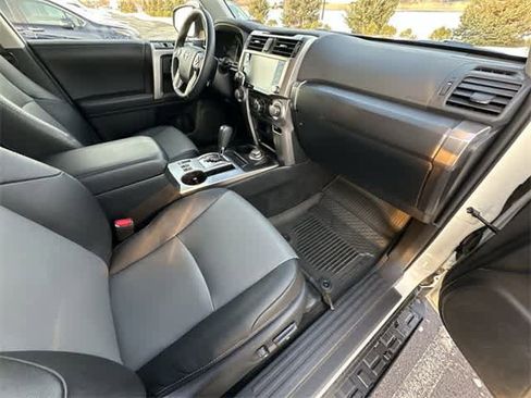 Used 2021 Toyota 4Runner SR5 Premium image 21