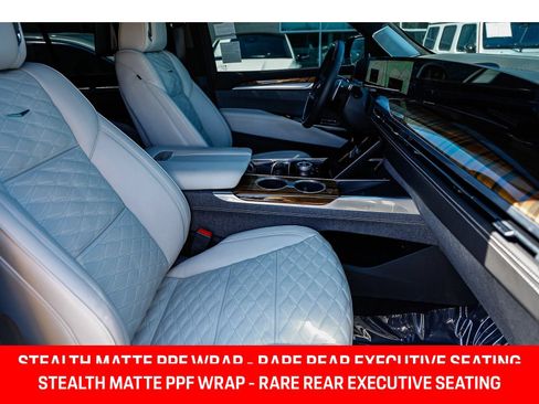 Used 2025 Cadillac Escalade Sport Platinum AWD/4WD image 18